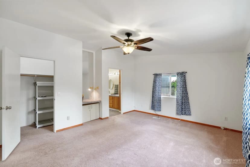 Property photo for 13820 51st Avenue E, Tacoma photo 17