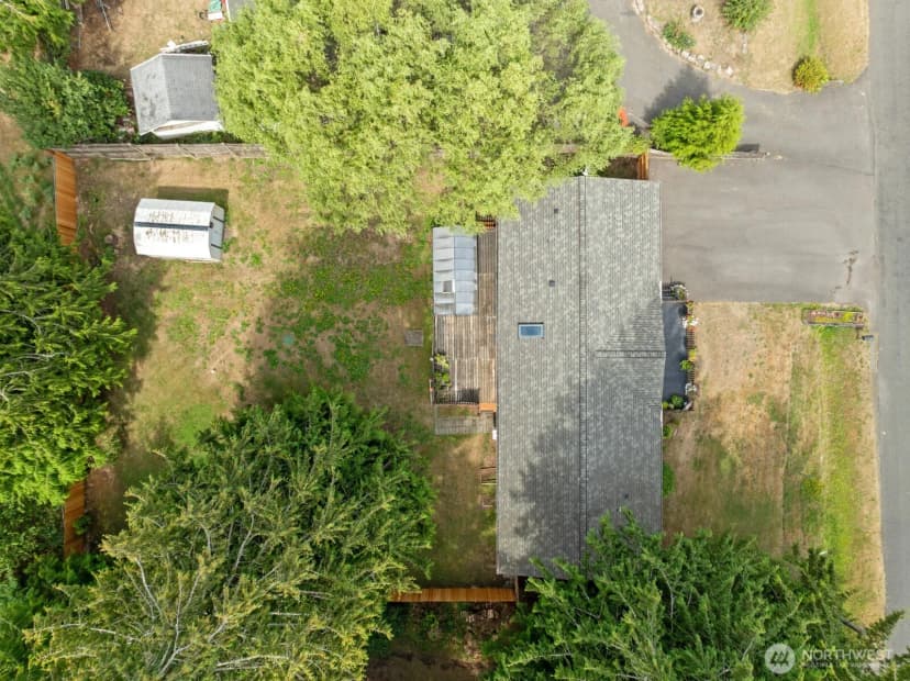 Property photo for 13820 51st Avenue E, Tacoma photo 3