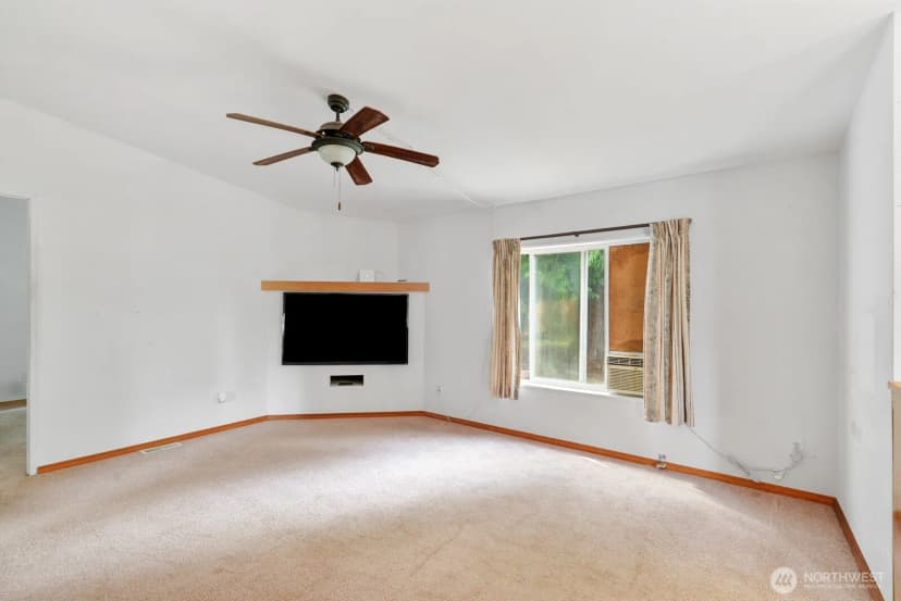 Property photo for 13820 51st Avenue E, Tacoma photo 21