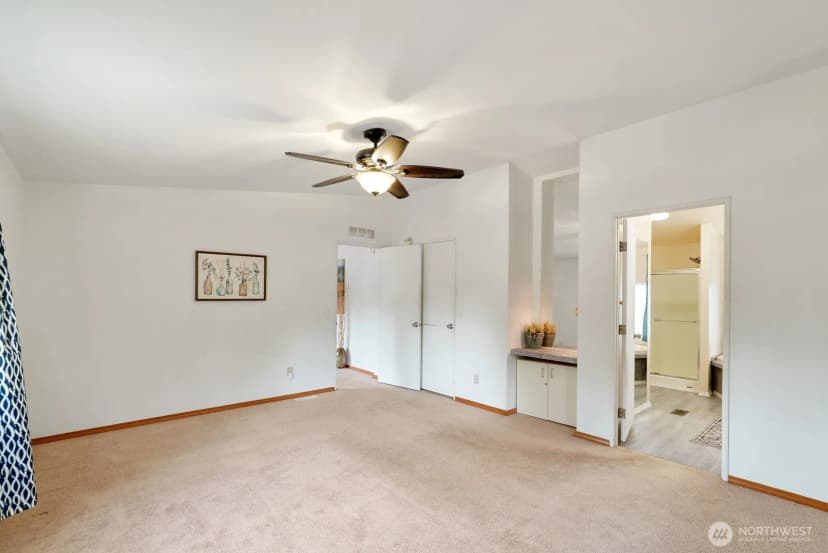 Property photo for 13820 51st Avenue E, Tacoma photo 18