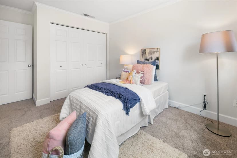 Property photo for 14614 12th Avenue Sw, Burien photo 17