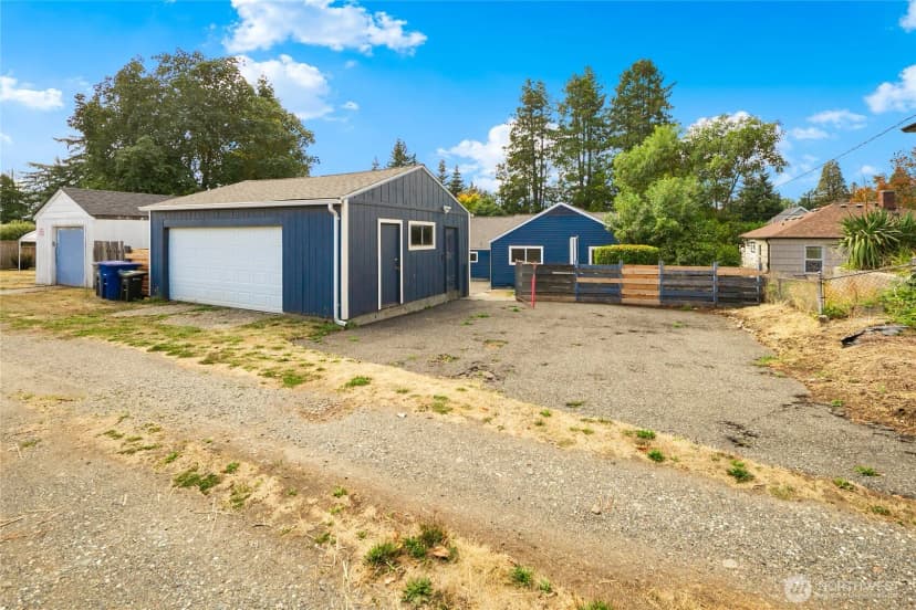 Property photo for 14614 12th Avenue Sw, Burien photo 23