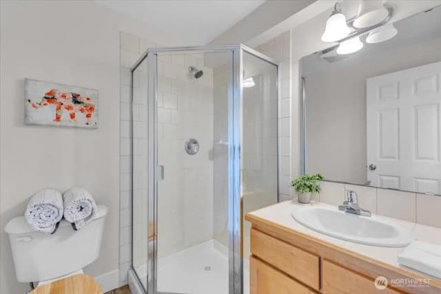Property photo for 211 15th Avenue, Seattle photo 5