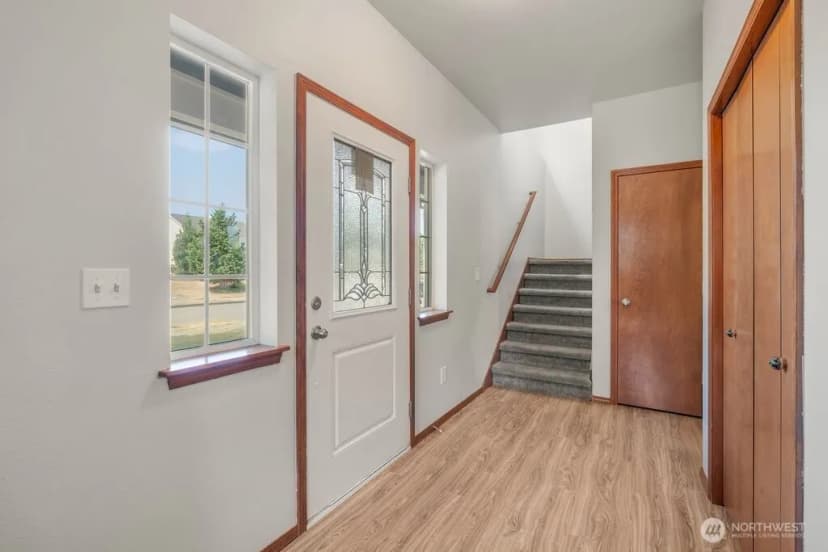 Property photo for 13101 55th Drive Ne, Marysville photo 12
