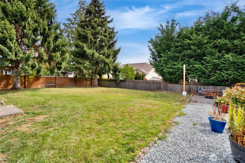 Property photo for 1928 N 35th Street, Mount Vernon photo 27