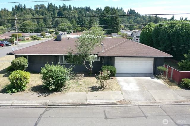Property photo for 1608 2nd Street Ne, Auburn photo 2