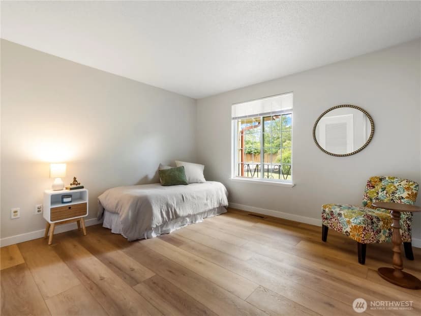 Property photo for 7513 Onyx Drive Sw, Lakewood photo 15