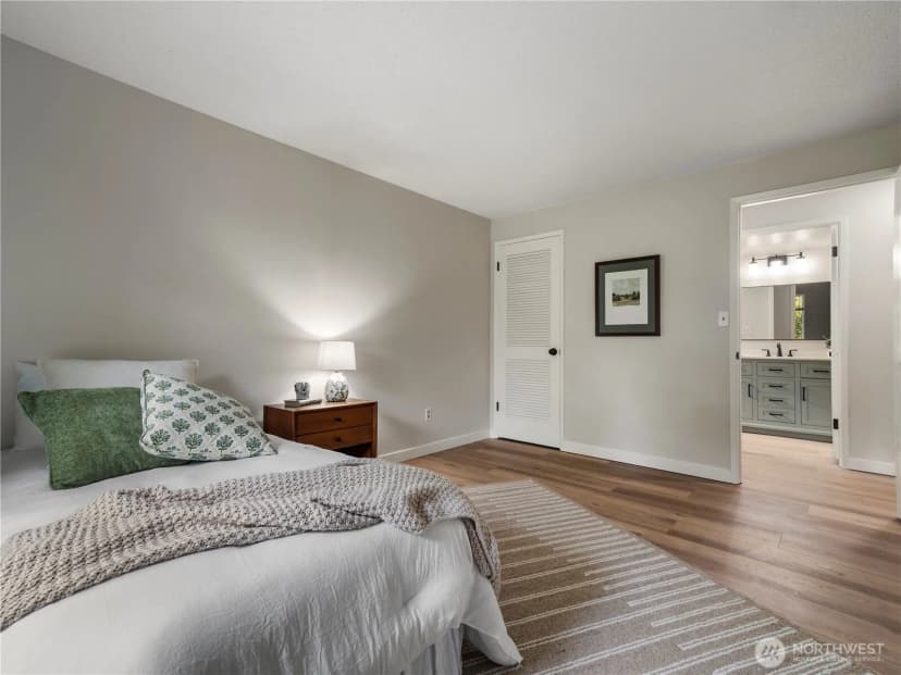 Property photo for 7513 Onyx Drive Sw, Lakewood photo 16