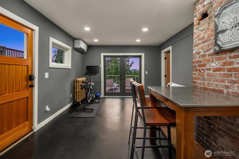 Property photo for 1517 31st Avenue S, Seattle photo 30