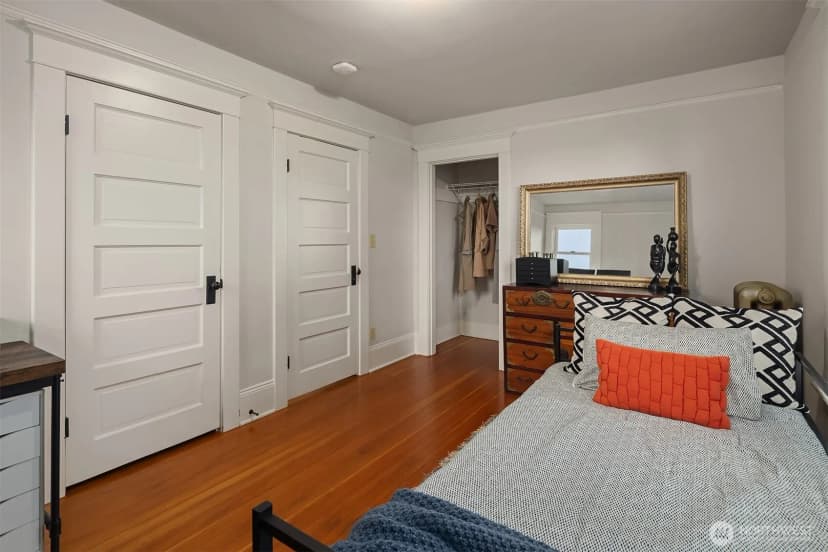 Property photo for 1517 31st Avenue S, Seattle photo 22