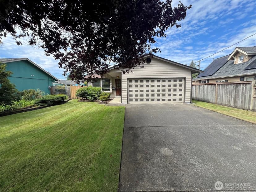 Property photo for 6424 S Alder Street, Tacoma photo 2