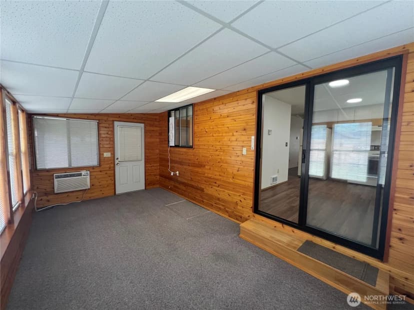 Property photo for 6424 S Alder Street, Tacoma photo 8
