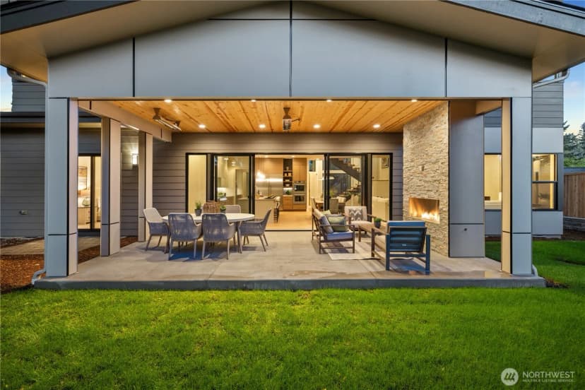 Property photo for 10201 114th Place Ne, Kirkland photo 39