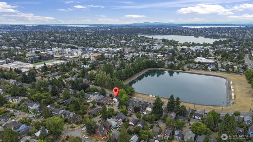 Property photo for 1503 Ne 73rd Street, Seattle photo 38