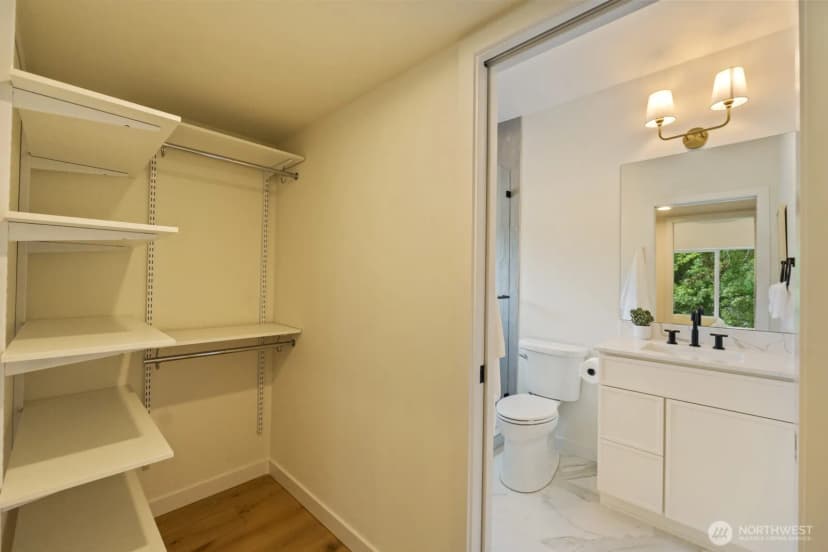 Property photo for 1503 Ne 73rd Street, Seattle photo 29