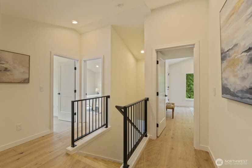 Property photo for 1503 Ne 73rd Street, Seattle photo 27