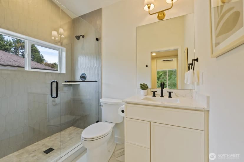 Property photo for 1503 Ne 73rd Street, Seattle photo 25