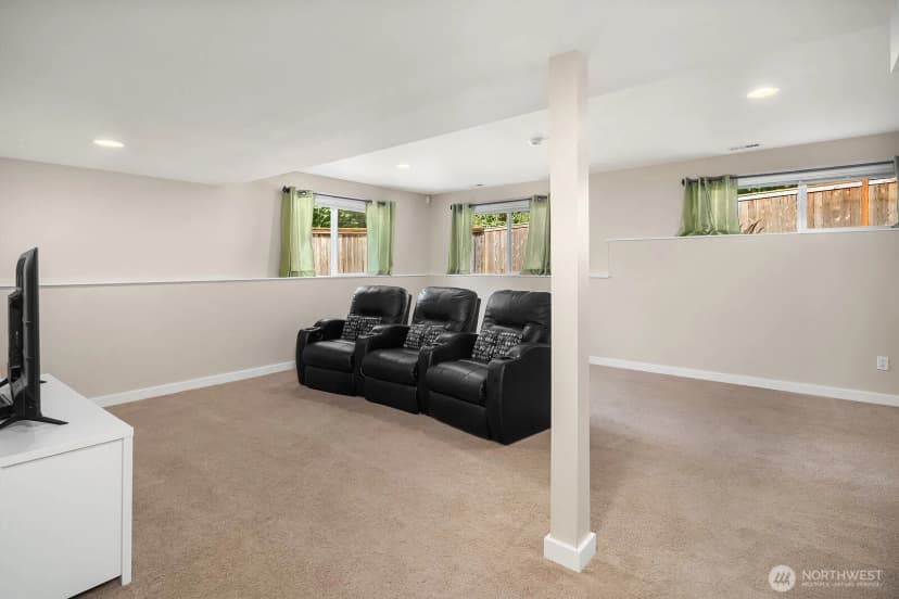 Property photo for 16024 271st, Duvall photo 23