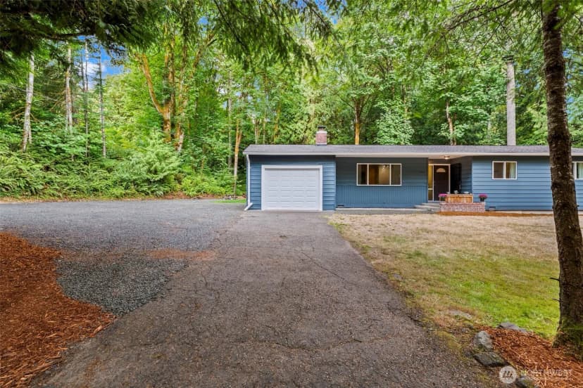 Property photo for 8964 Lawrence Drive Se, Port Orchard photo 5