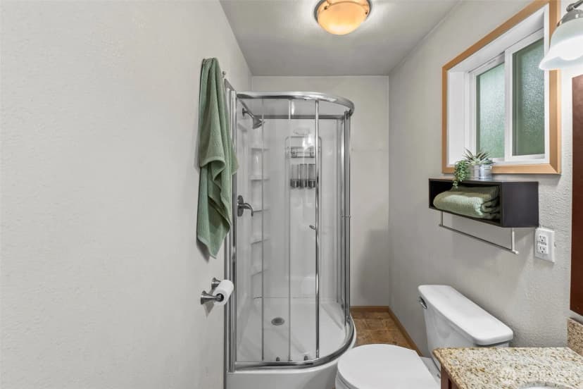 Property photo for 8964 Lawrence Drive Se, Port Orchard photo 19