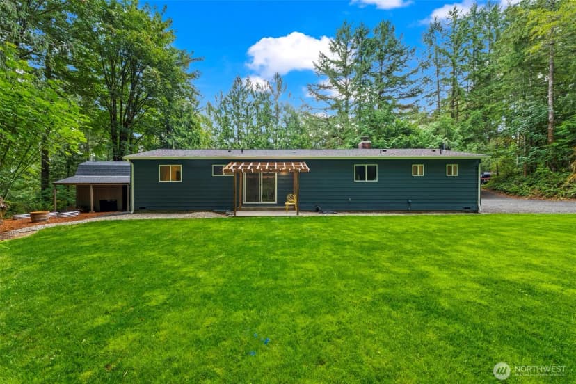 Property photo for 8964 Lawrence Drive Se, Port Orchard photo 4