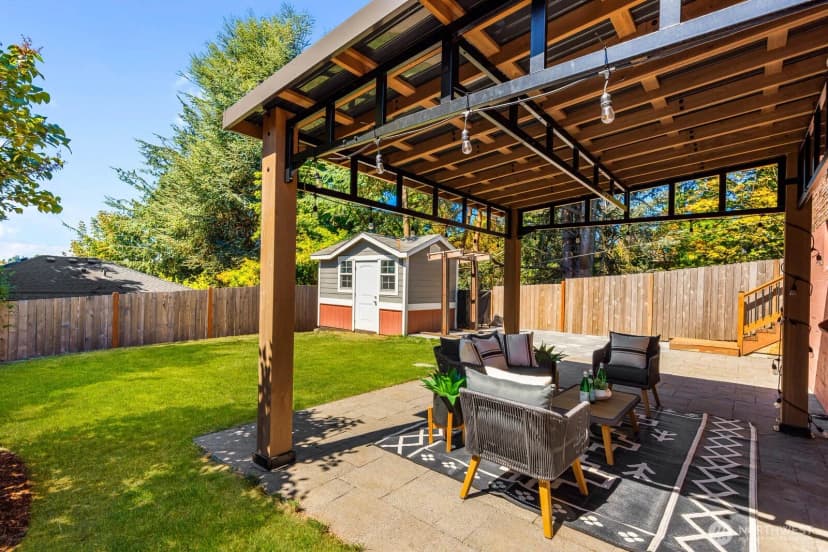 Property photo for 8257 Bagley Avenue N, Seattle photo 31