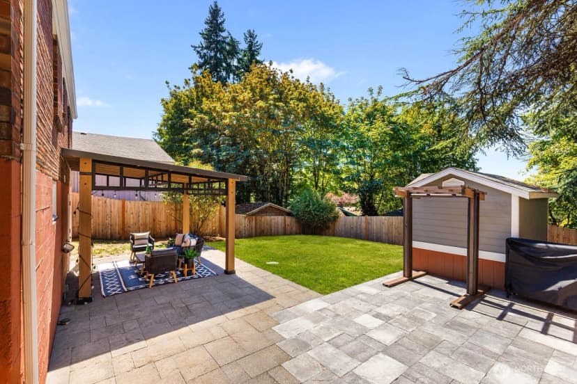 Property photo for 8257 Bagley Avenue N, Seattle photo 32