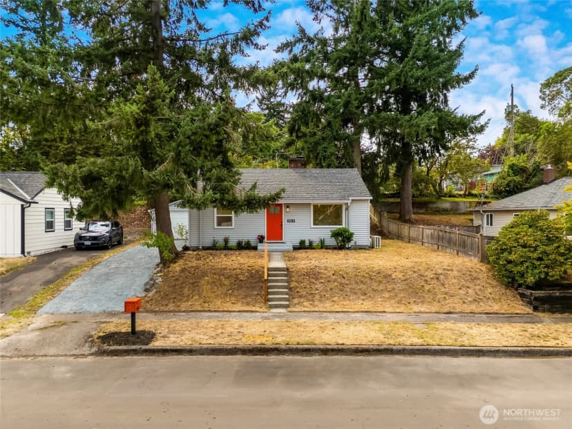 Property photo for 9819 32nd Ave Sw, Seattle photo 29