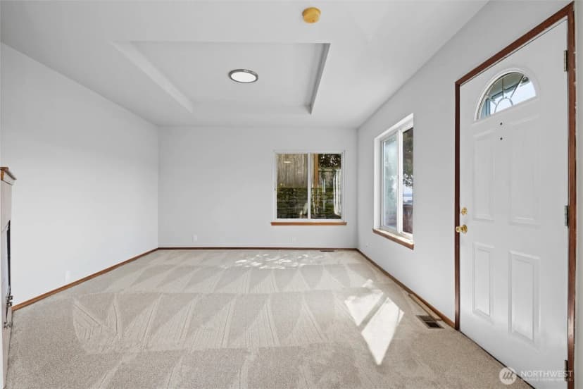 Property photo for 2632 14th Avenue W, Seattle photo 10