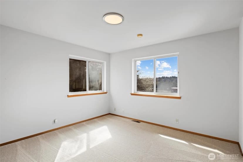 Property photo for 2632 14th Avenue W, Seattle photo 28