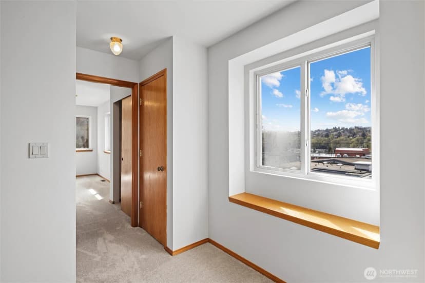 Property photo for 2632 14th Avenue W, Seattle photo 29