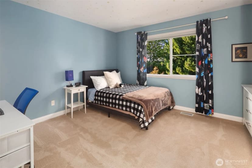 Property photo for 24522 Se 1st Street, Sammamish photo 31