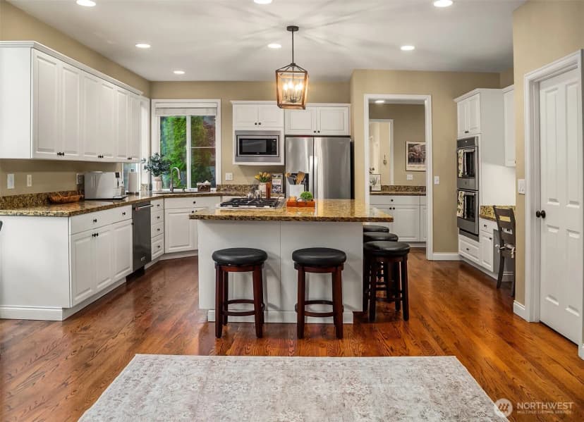 Property photo for 24522 Se 1st Street, Sammamish photo 11