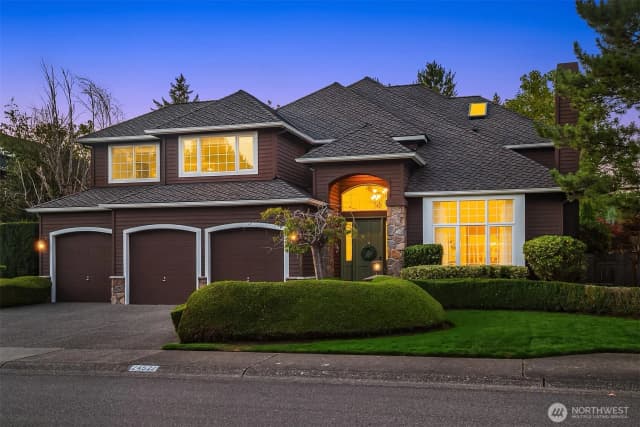 Property photo for 24522 Se 1st Street, Sammamish