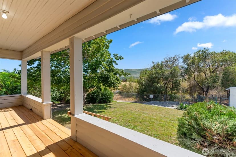 Property photo for 889 S Kentucky, East Wenatchee photo 39