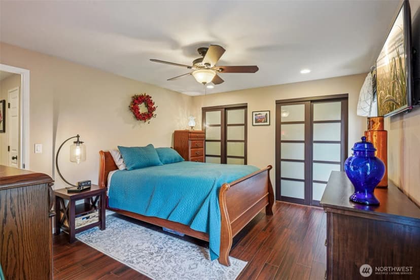 Property photo for 21815 121st Place Se, Kent photo 11