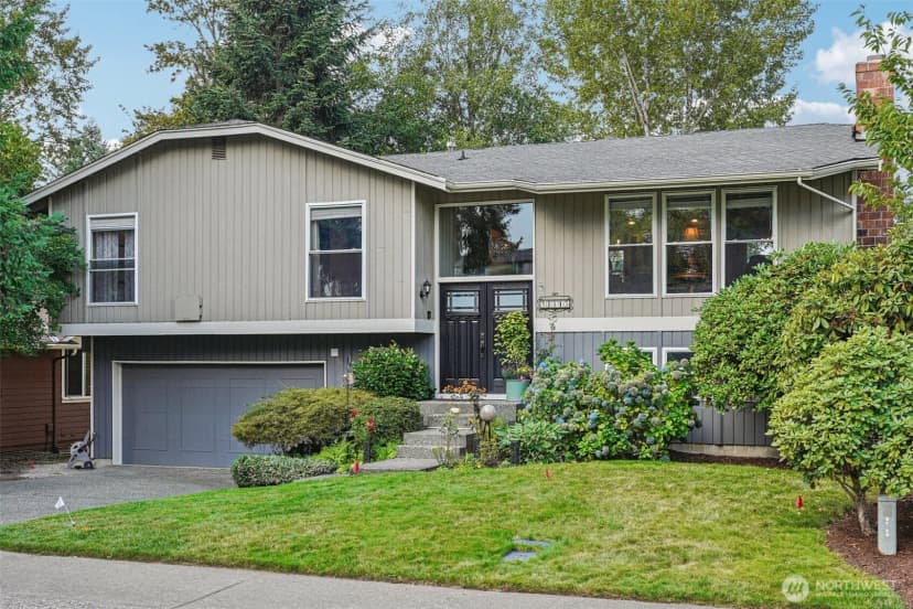 Property photo for 21815 121st Place Se, Kent