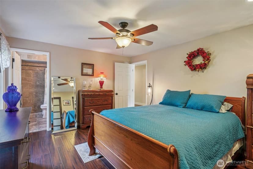 Property photo for 21815 121st Place Se, Kent photo 12