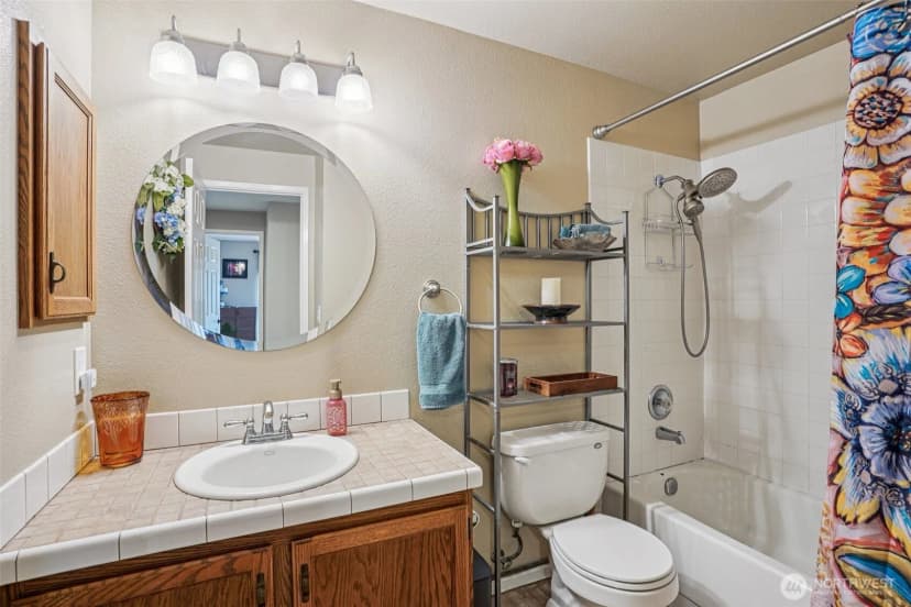 Property photo for 21815 121st Place Se, Kent photo 18