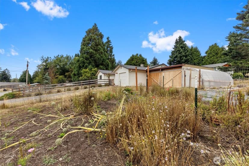 Property photo for 964 Ferry Avenue, Coupeville photo 35