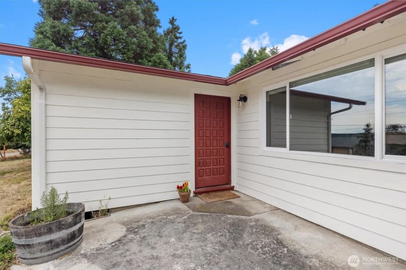 Property photo for 964 Ferry Avenue, Coupeville photo 6