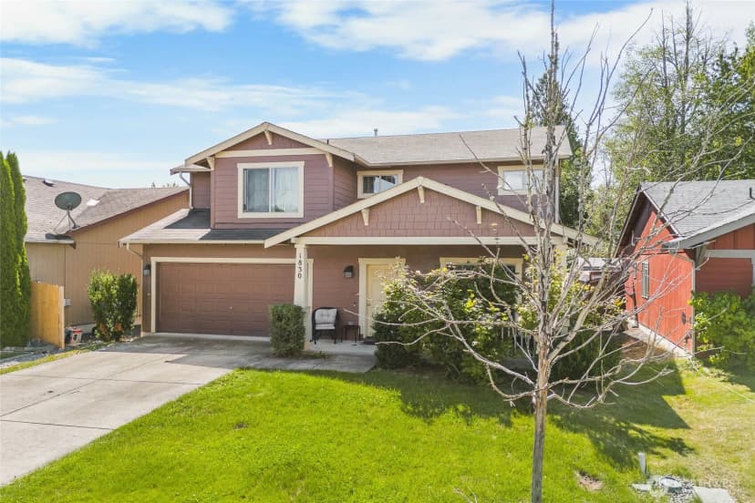 Property photo for 1830 187th Street E, Spanaway photo 2
