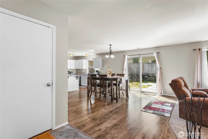 Property photo for 1830 187th Street E, Spanaway photo 7