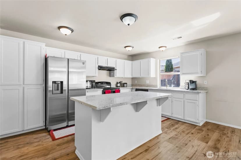 Property photo for 1830 187th Street E, Spanaway photo 9