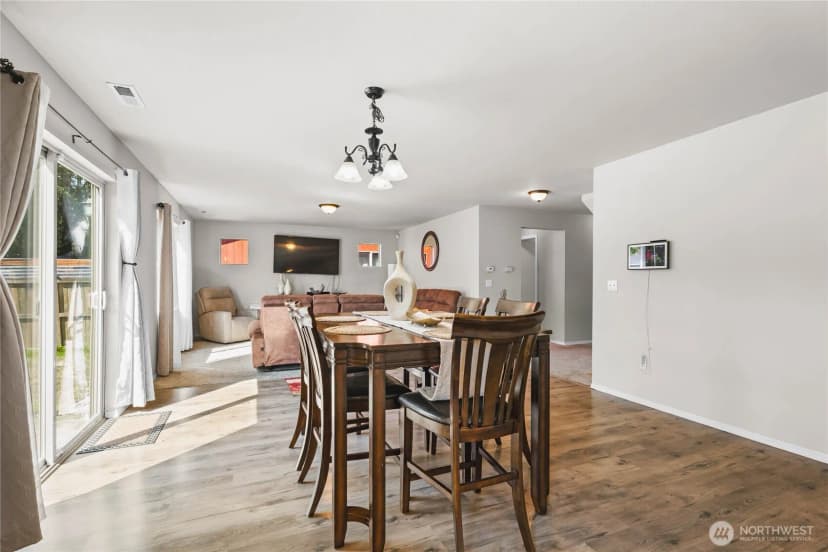 Property photo for 1830 187th Street E, Spanaway photo 12