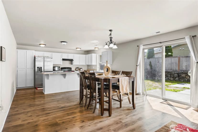 Property photo for 1830 187th Street E, Spanaway photo 8