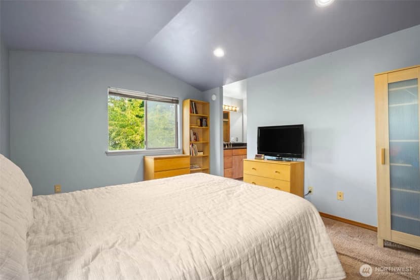 Property photo for 3414 Nassau Avenue Ne, Tacoma photo 22