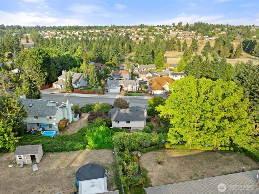 Property photo for 3414 Nassau Avenue Ne, Tacoma photo 36