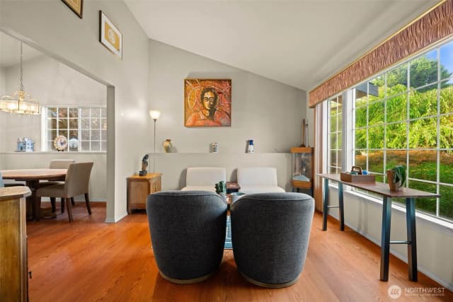 Property photo for 3414 Nassau Avenue Ne, Tacoma photo 3