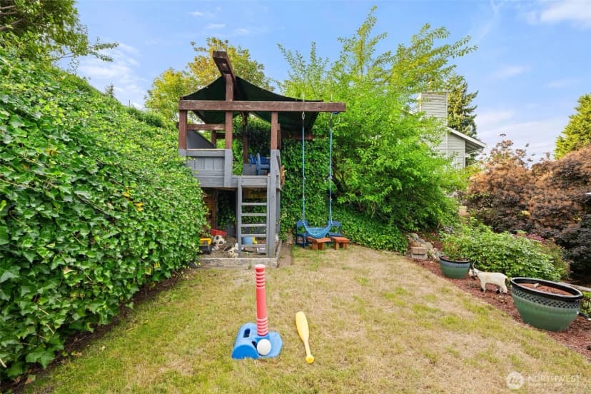 Property photo for 3414 Nassau Avenue Ne, Tacoma photo 29